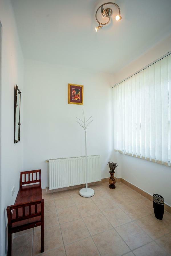 Apartment Viragos Vendeghaz *